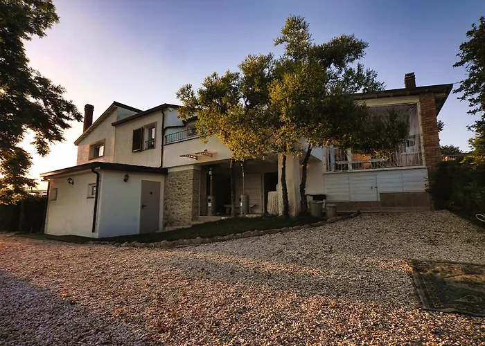 Villa Tamara Country & Spa Suites