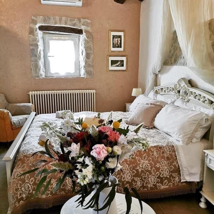Tamara Country & 3* Montefiore Conca