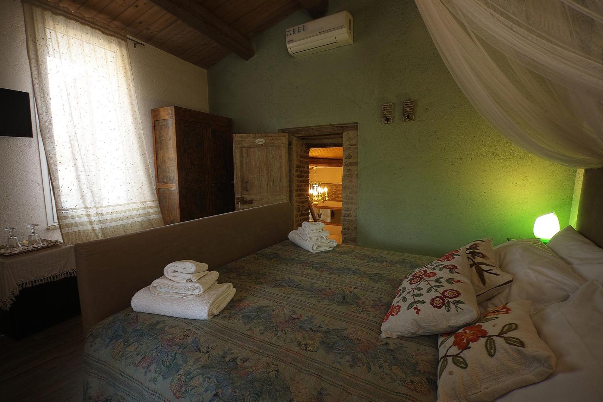 Tamara Country & 3* Montefiore Conca