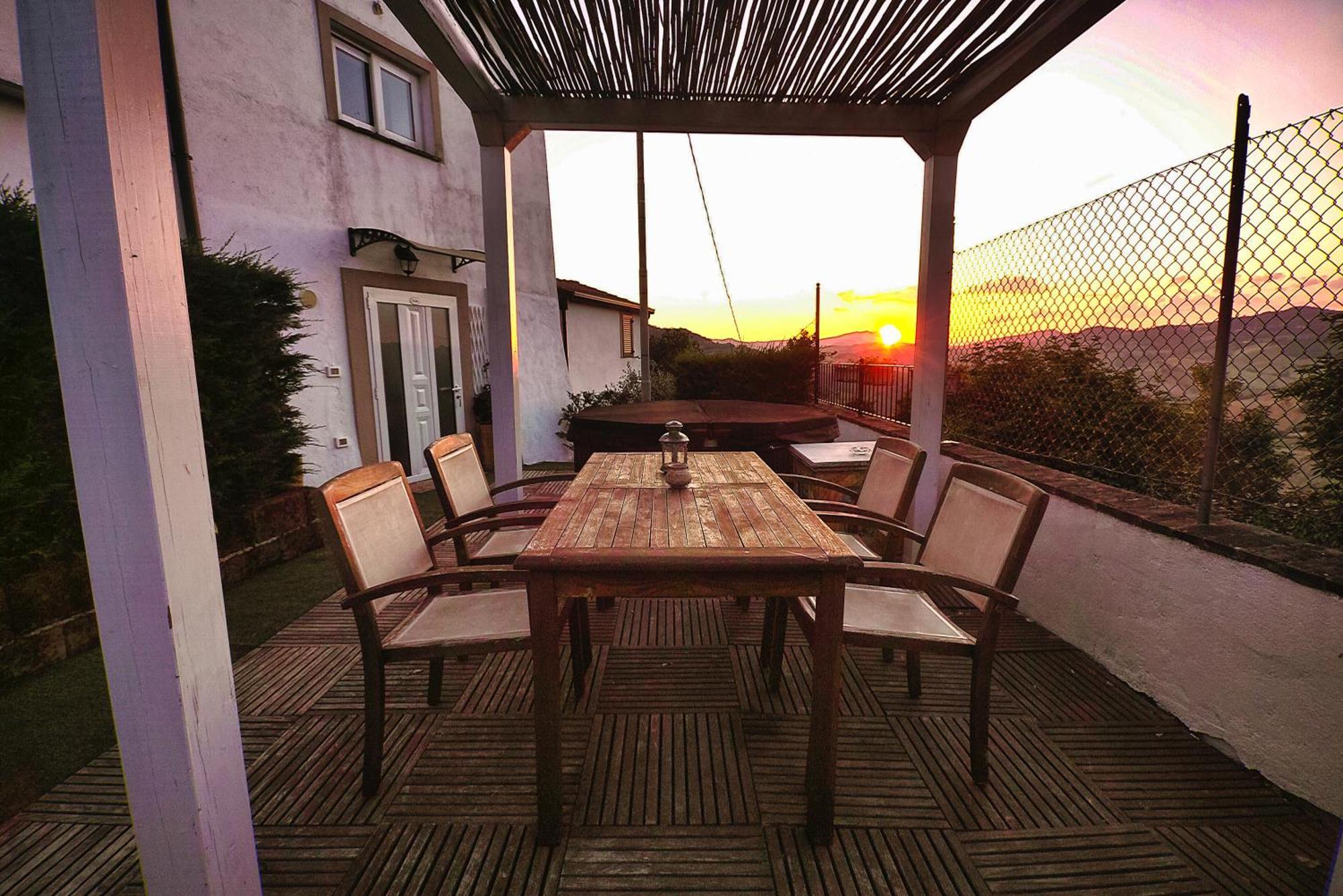 Tamara Country & 3* Montefiore Conca