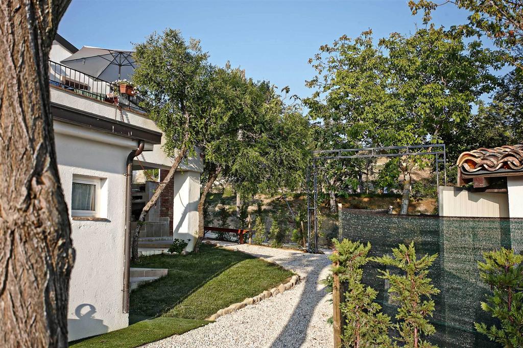 Bed & Breakfast Tamara Country &